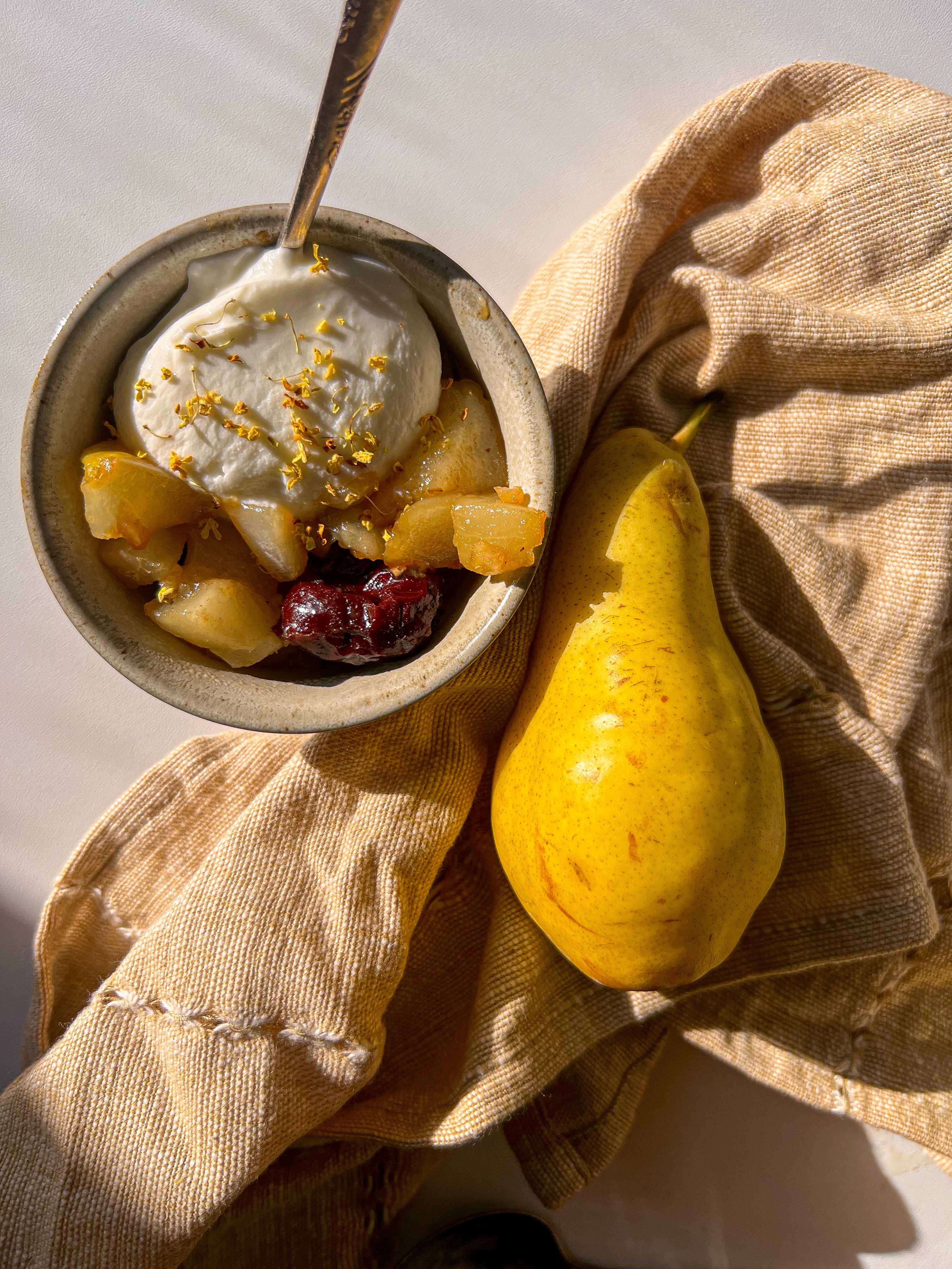 Fall Recipe: Stewed Pears for Lung Support